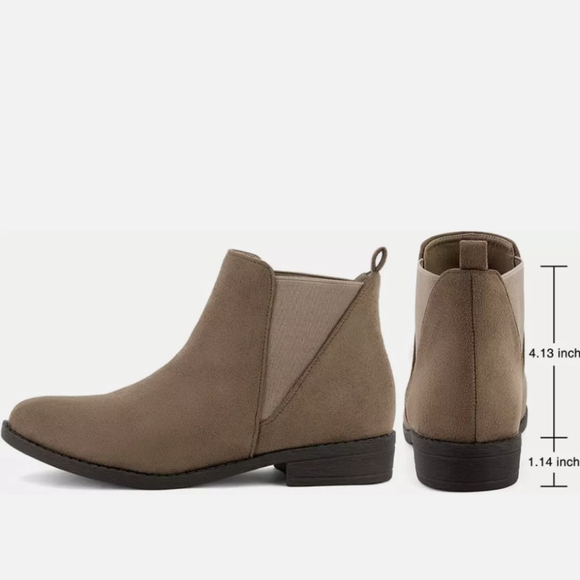 Chelsea Flat Ankle Booties - Picture 2 of 13